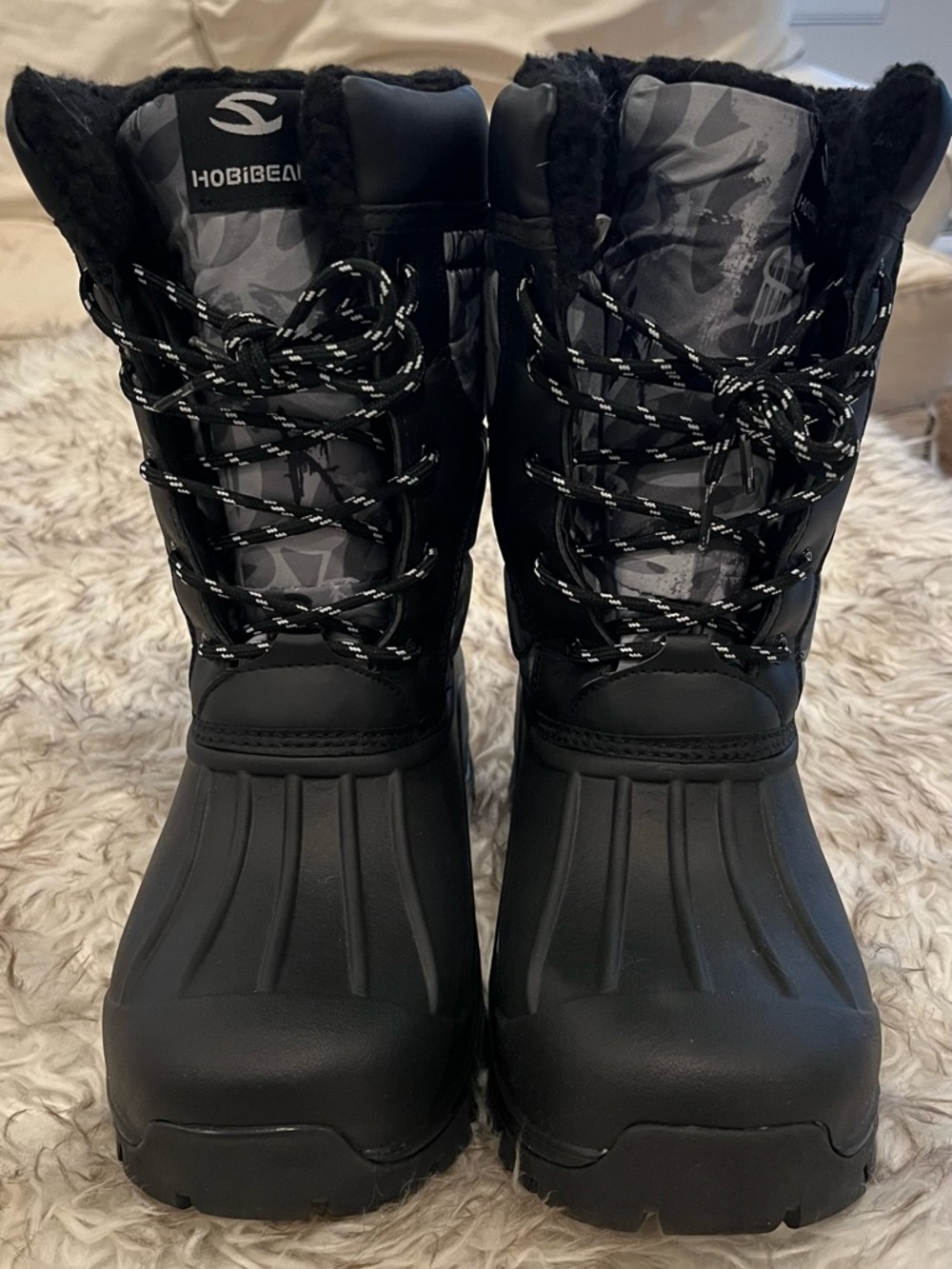 HOBIBEAR Winter Snow Boots with Insulation - Never Worn - 8 Big Kid